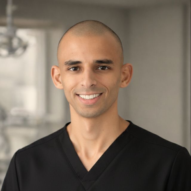 Mohamed Elghazzawi, dentista Napoli