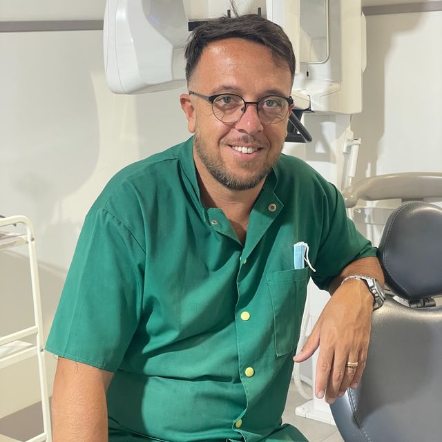 Andrea Calarese, dentista Catania