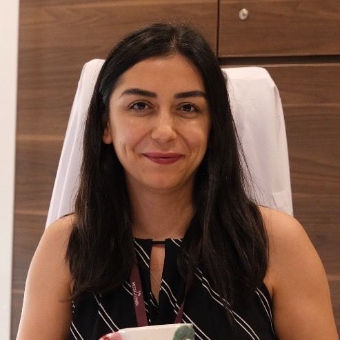 Esra Aslan Koyuncu, Dermatoloji Mezitli