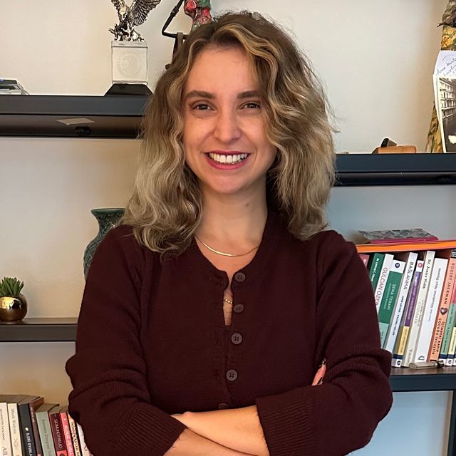 Özlem Ünde, Psikoloji İstanbul