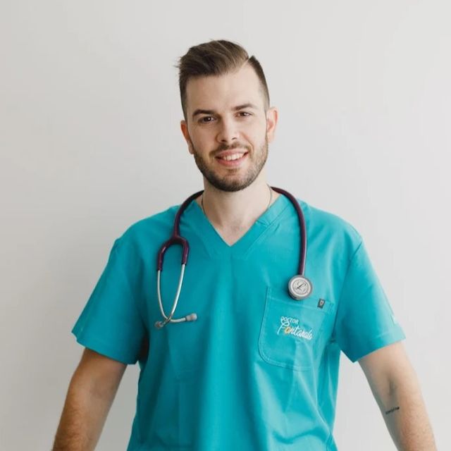 Jaume Fontanals Jorba, Médico general Pamplona