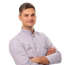 Tomasz Stasiński, stomatolog Szczecin