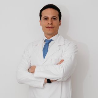 Luciano Mottola, ortopedico Trentola-Ducenta