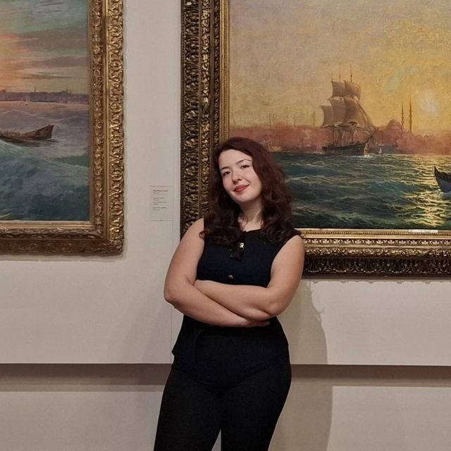 Aysu Çevik, Psikoloji İzmir