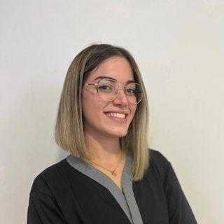 Acercar imagen: Marian Cánovas Martínez, Fisioterapeuta Madrid