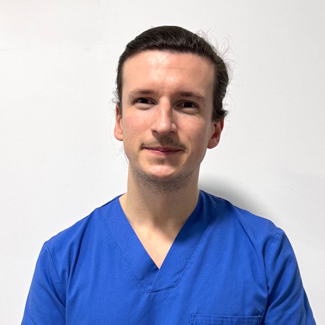 Yago Vaamonde Esteban, Neurólogo Alicante