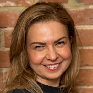 Powiększ obraz: Monika Albanil Cid, okulista Wrocław