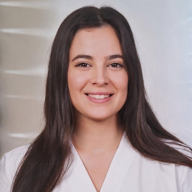 Laura Blanch Alí, Podólogo Benalmádena