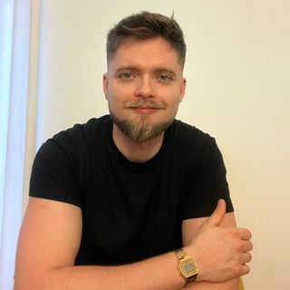 Powiększ obraz: Piotr Wiśnik, psychoterapeuta Łódź