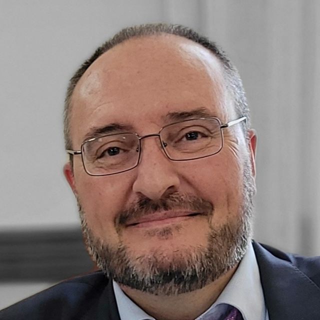 Francisco Sales Fernández Rengel, Psicólogo Santiponce