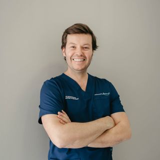 Rafael Pedrosa Vidal, Dentista Pinto