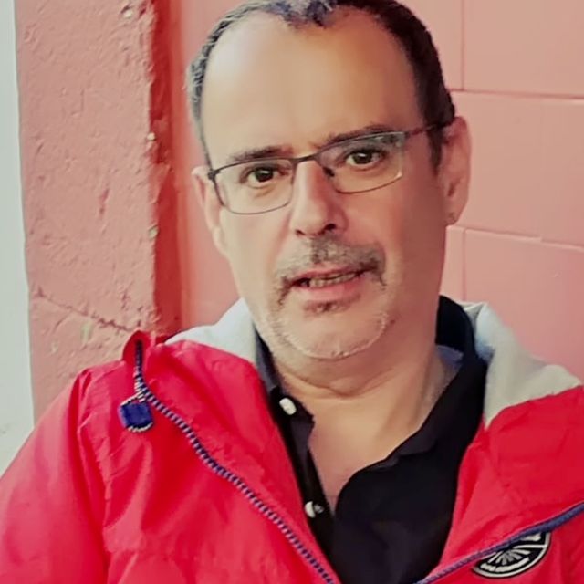 Miguel Valenzuela Hernández, Psicólogo Cabra