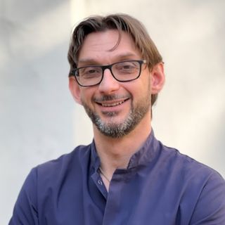 Ingrandire l'immagine: Fabrizio Saviotti, dentista Busto Arsizio