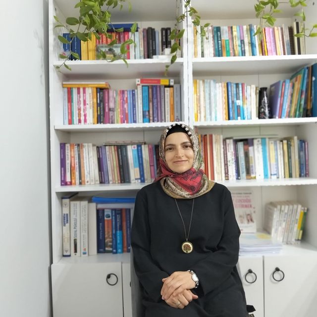 Neslihan Kocabay, Psikoloji Tokat