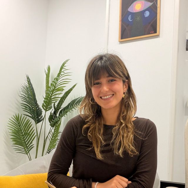 Paola Martinez, Psicólogo Renteria