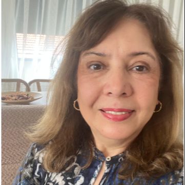 Meliha Karayay, Psikoloji İstanbul