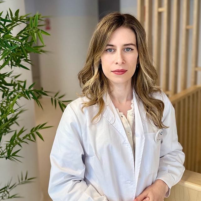 Miriam Linares, Angiólogo y cirujano vascular Gijón