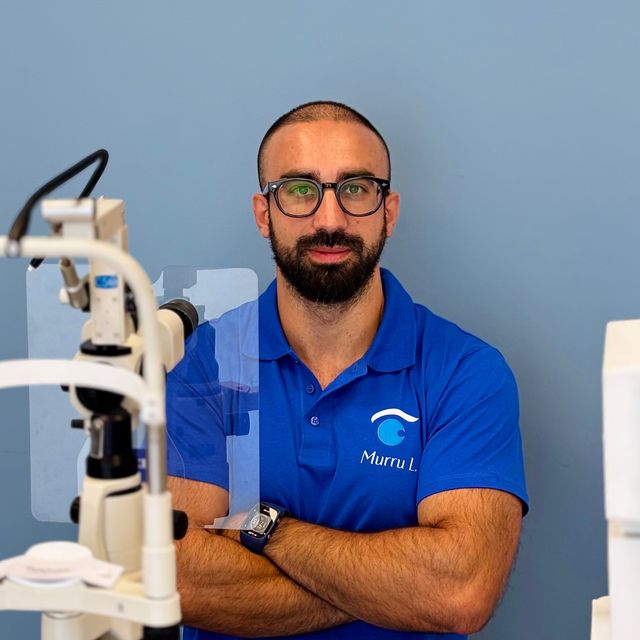 Luca Murru, oculista Oristano