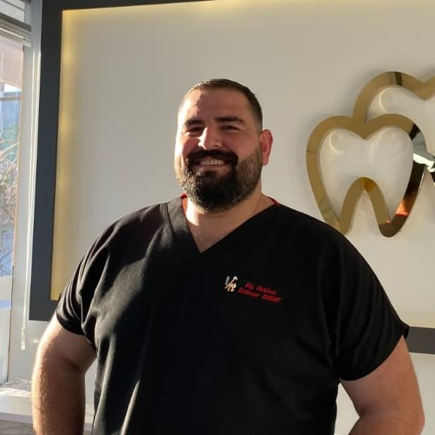 Erdener Kanat, Diş Hekimi Tarsus