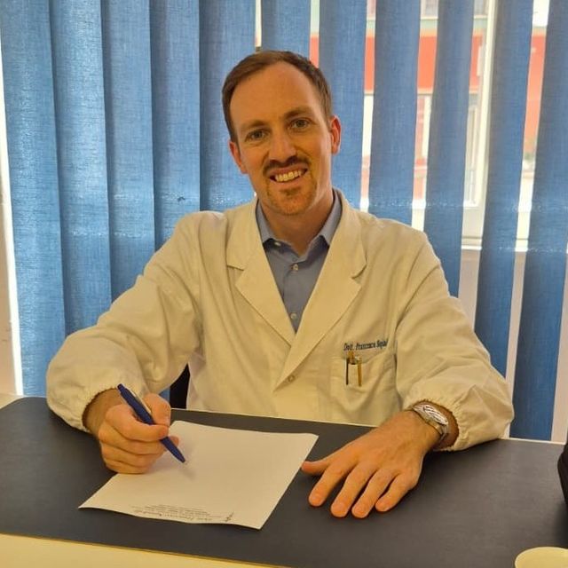Francesco Squadrilli, dermatologo Napoli