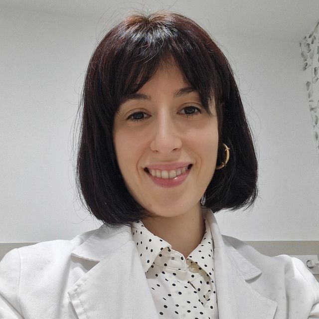 Elena Maricalva Díez, Psiquiatra Tortosa