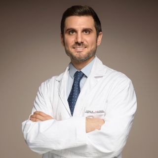 Acercar imagen: Claudio Lazzara, Cirujano Bariátrico Barcelona