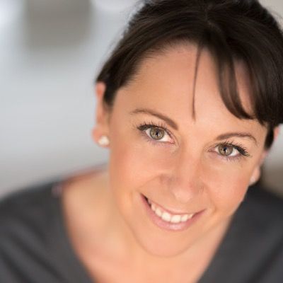 Ana Orozco Varo, Dentista Sevilla