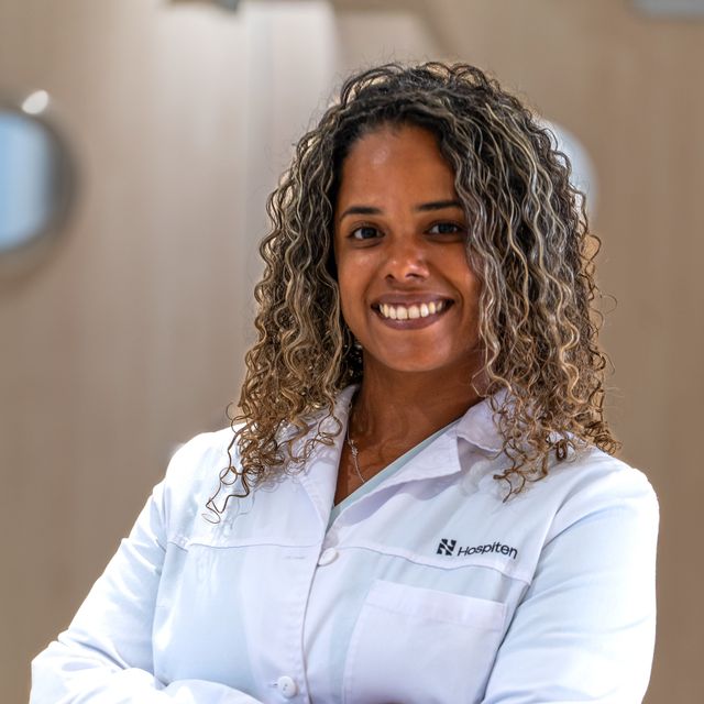 Leticia Saldaña García, Digestólogo Estepona