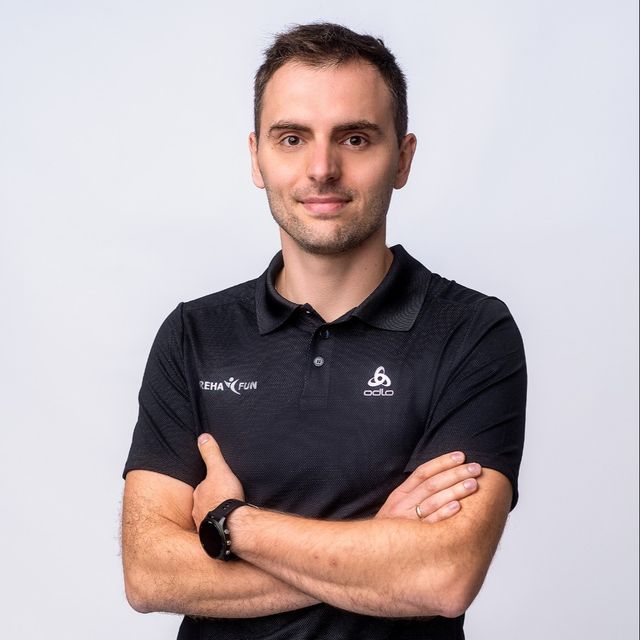 Maksymilian Karczewski, fizjoterapeuta Gdynia