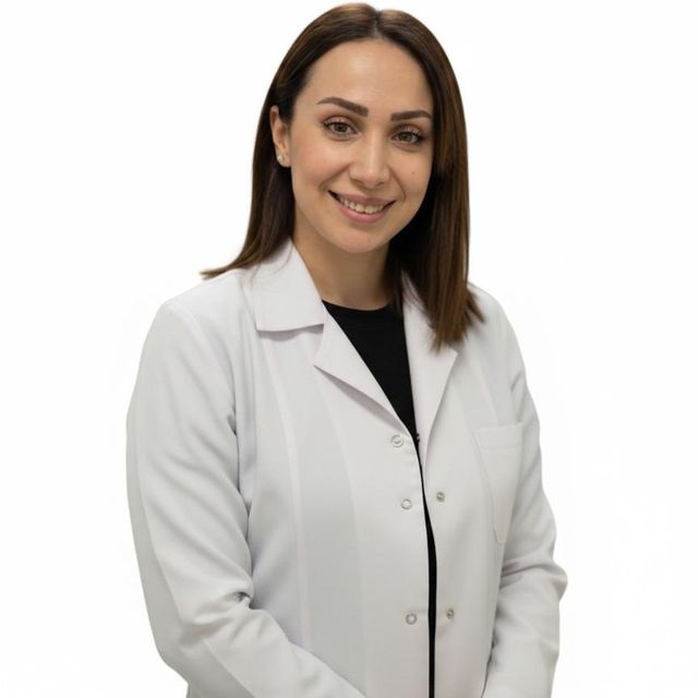 Behnaz Rezaei, Diş Hekimi İlkadım