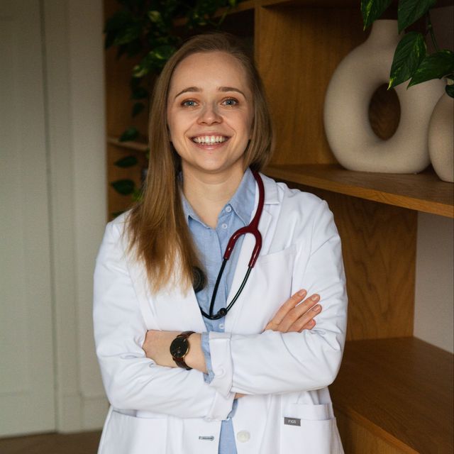 Izabela Sierakowska, gastrolog Warszawa