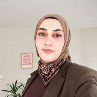 Resmi büyüt: Özlem Alpyürür, Psikoloji İstanbul
