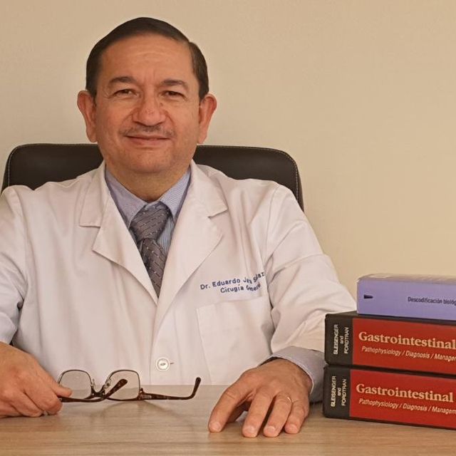 Eduardo  Jara Salazar, Terapeuta complementario Barcelona