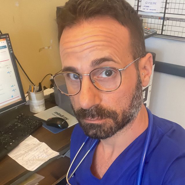 Gianluca Peluso, medico di medicina generale Comiso
