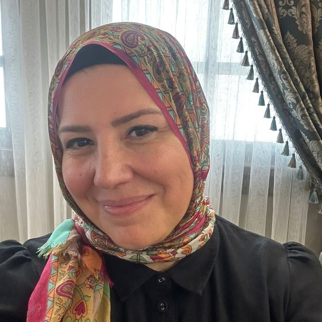 Ebru Adalı, Psikoloji İstanbul