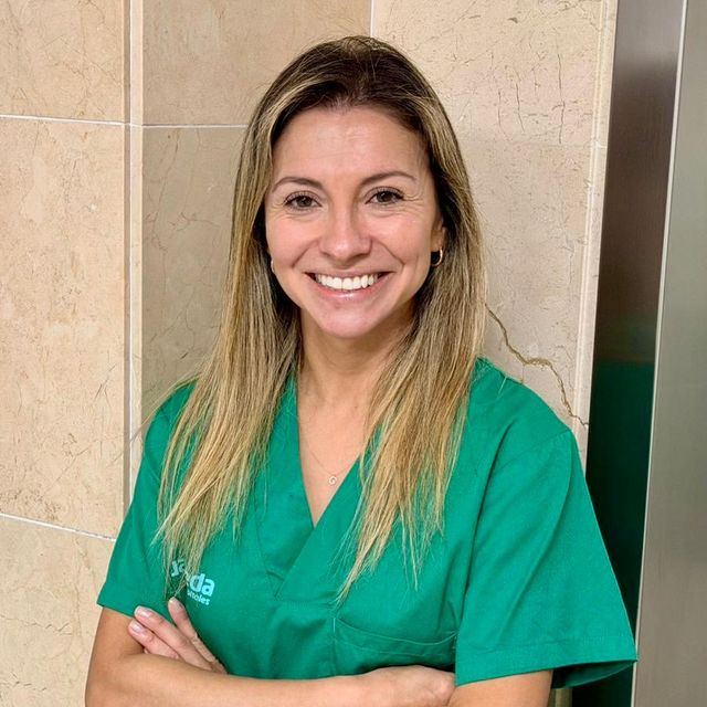 YESICA GABRIELA MAYORGA BOLIVAR, Traumatólogo Palma de Mallorca