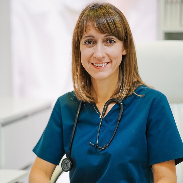 Alena Zhymaila, internista Józefosław