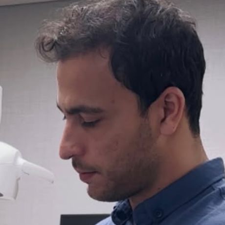 Mustafa Zengin, Diş Hekimi İstanbul