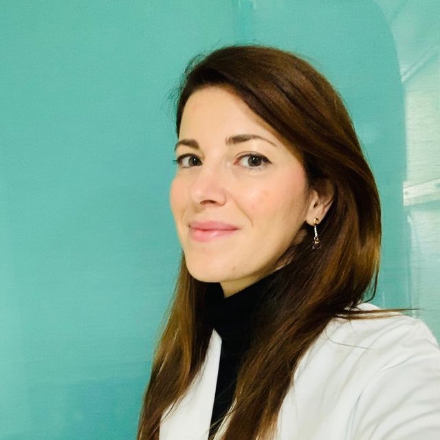 Annamaria Carotenuto, chirurgo maxillo facciale Pompei