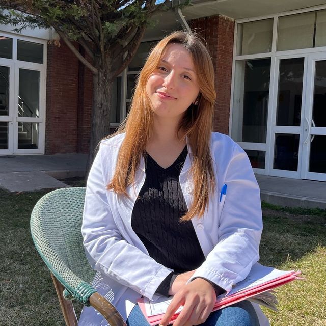 Simge Arıcı, Dil ve Konuşma Terapisi İstanbul