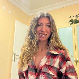 Resmi büyüt: Melissa Kara, Fizyoterapi Ve Rehabilitasyon İstanbul