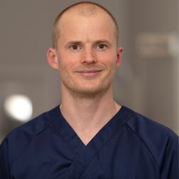 Vadim Rempel, Mund-Kiefer-Gesichtschirurg Köln