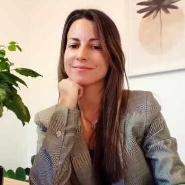 Giselle Vanina Pomito, Psicólogo Barcelona