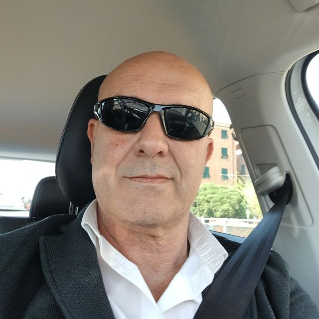 Roberto Dente, medico estetico Genova