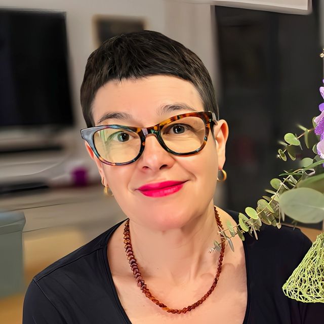Ana María Pérez Ortega, Ginecólogo Albacete