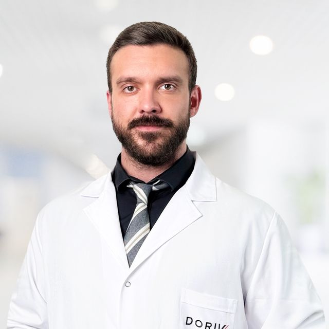 Jason Ömer Holtzclaw, Beyin Ve Sinir Cerrahisi Bursa