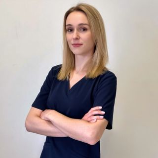 Powiększ obraz: Anna Staszewska, periodontolog Warszawa