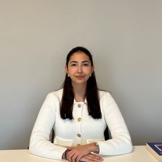 Zeynep Özerol, Psikoloji Antalya