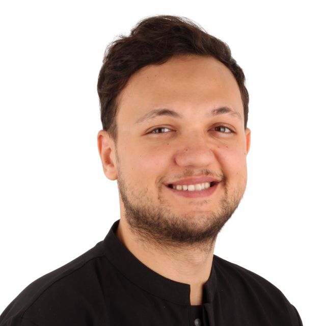 Çağatay Meral, Diş Hekimi Gebze