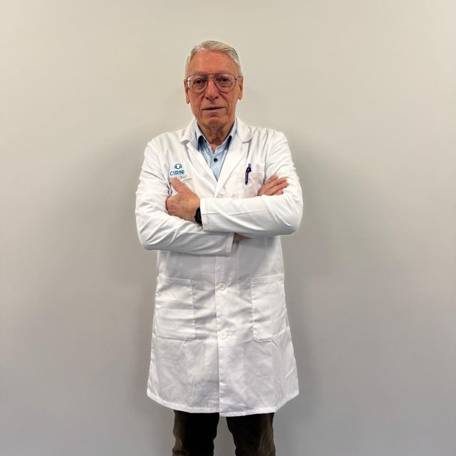 Albertino Amigo Fernandez, Traumatólogo Oviedo